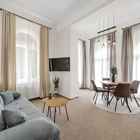 Hotel Rezidence Gloria 2*