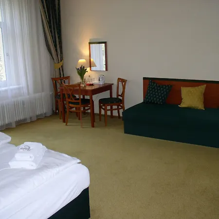 Hotel Rezidence Gloria 2*
