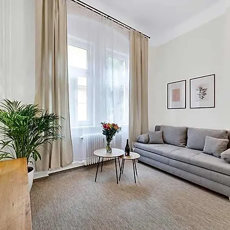 Hotel Rezidence Gloria 3*
